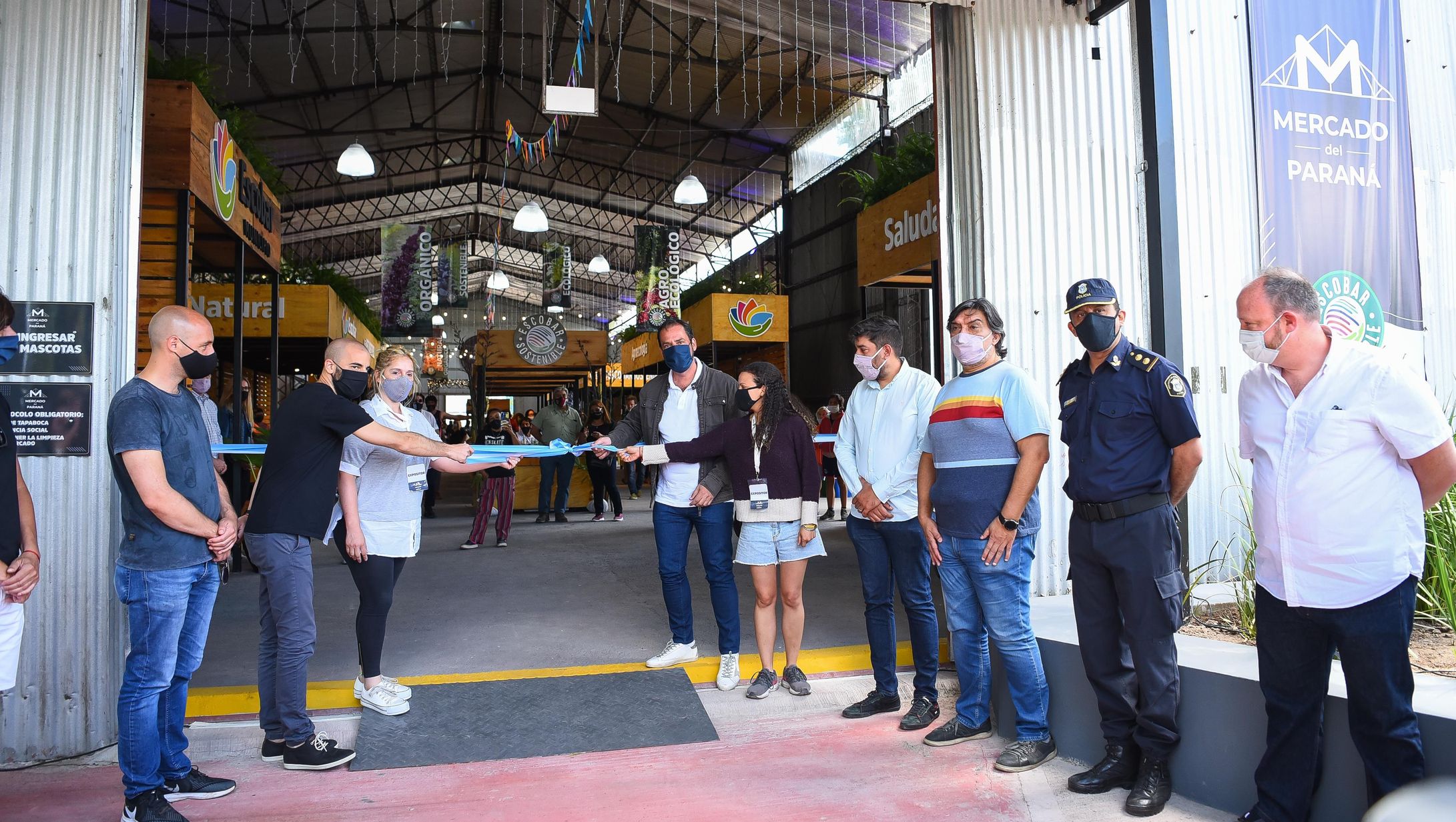 Escobar inauguró el Mercado Municipal del Paraná