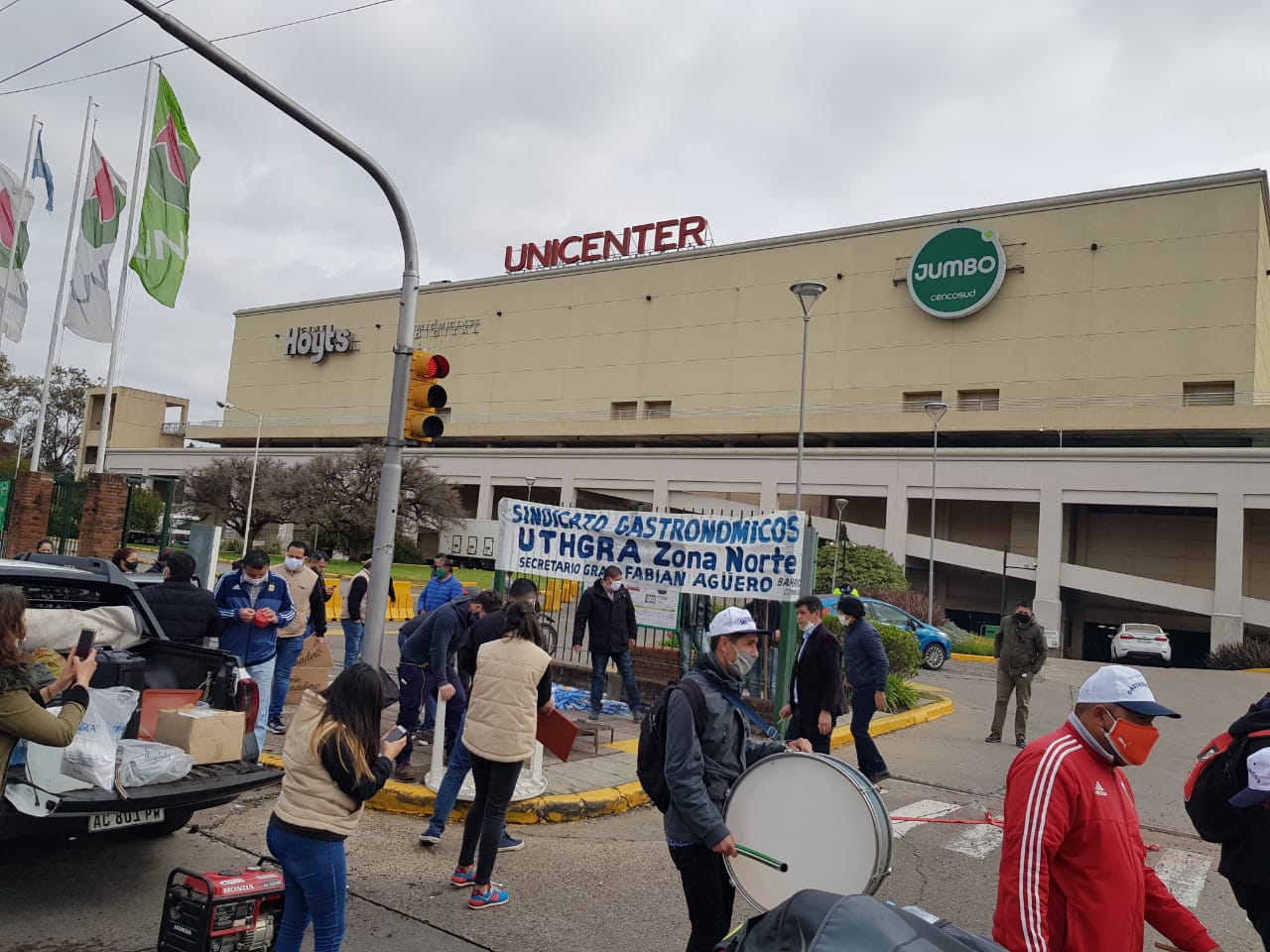 Los Gastronómicos se movilizan a Unicenter