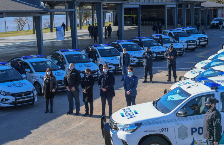 San Fernando suma 27 móviles para la policía