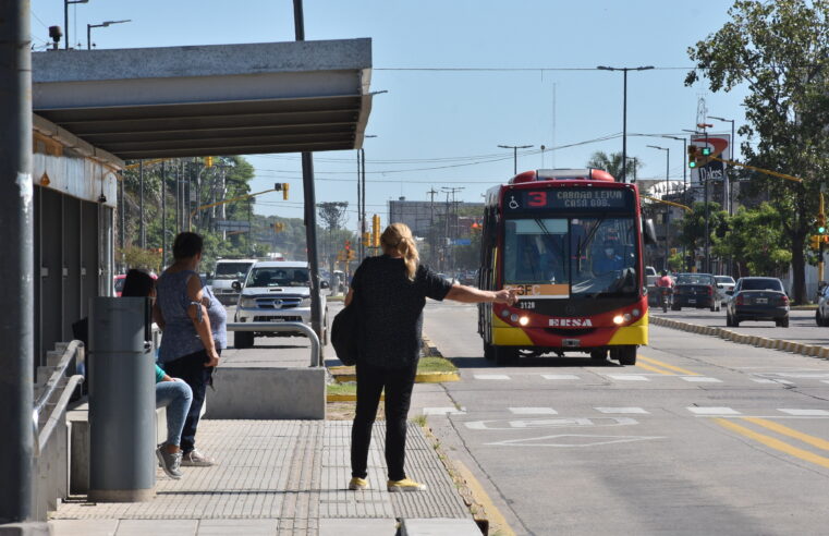 Alerta por 1400 robos por día en paradas de colectivos