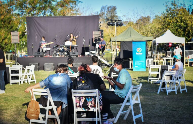 Escobar realizará una Peatonal Joven con bandas en vivo y puestos a cargo de estudiantes de la secundaria próximos a egresar