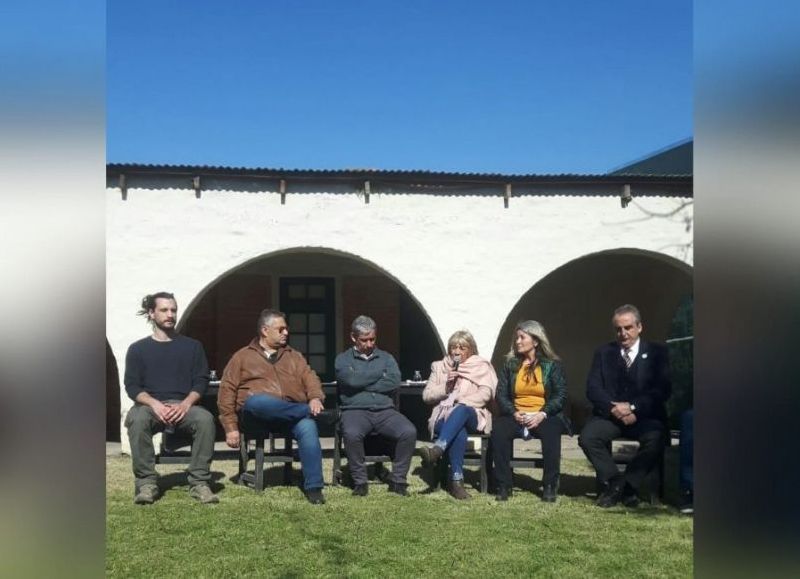 Siro y Moreno visitaron en Suipacha la empresa “La Suipachense” y el frigorífico municipal
