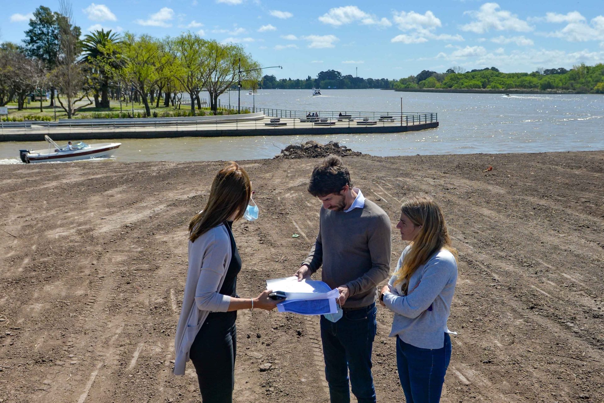 Juan Andreotti recorrió la ampliación del Parque Náutico