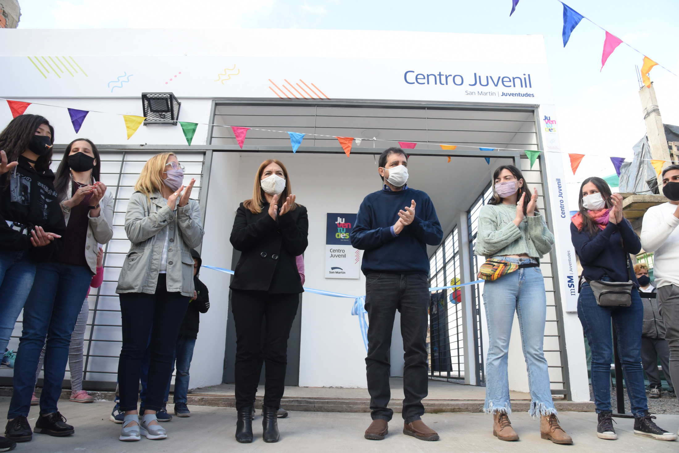 Moreira inauguró un Centro Juvenil en el barrio Los Eucaliptos