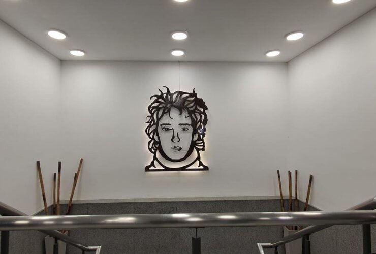 Cerati homenajeado con una obra de arte en el Tren de la Costa