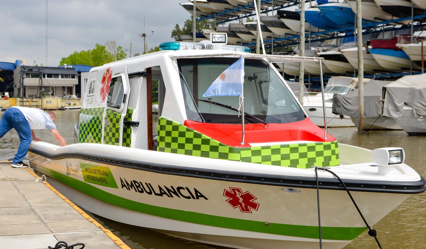 Suman nueva lancha ambulancia al sistema de salud municipal de Islas de San Fernando