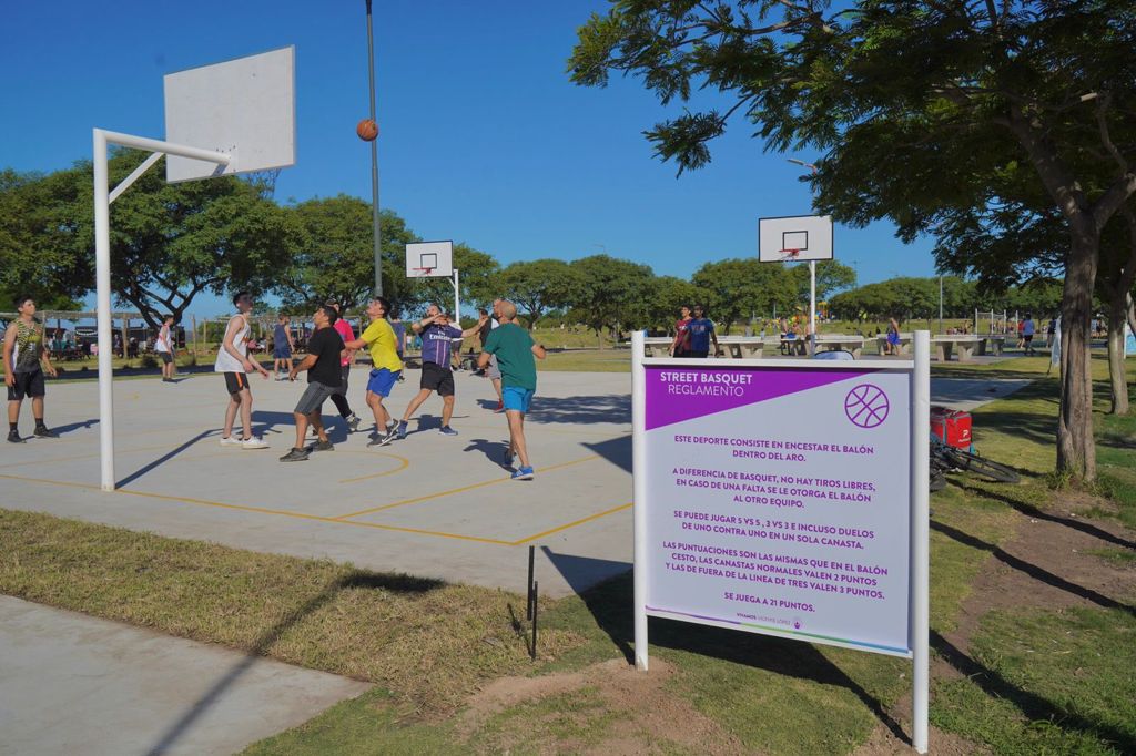 Nuevas canchas de Street Basquet en el Paseo de la Costa