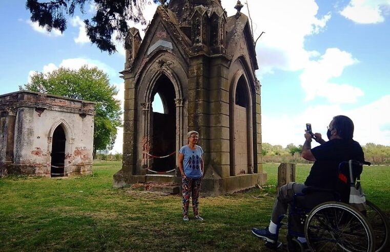 Cada vez más turistas visitan el ex Cementerio Sud de San Andrés de Giles