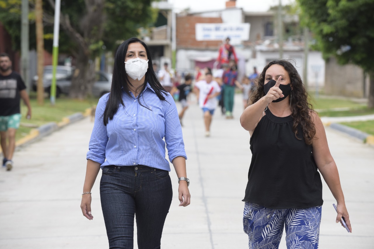 “Estas nuevas obras generarán mejor conectividad entre Grand Bourg y Tierras Altas”