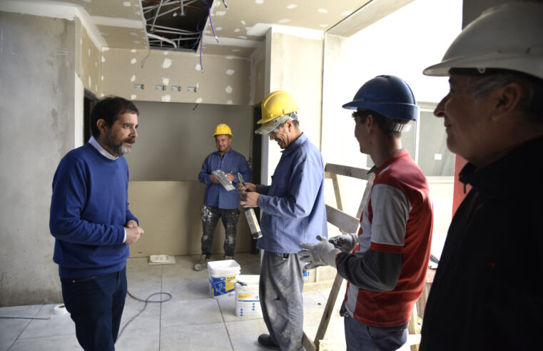 Moreira recorrió las obras del Centro de Salud de Billinghurst