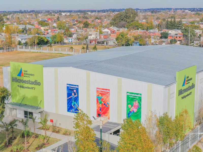 Andreotti inauguró el Microestadio del Polideportivo N°2 de San Fernando