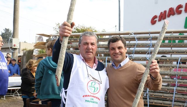 El salame más largo de Argentina es de San Andrés de Giles