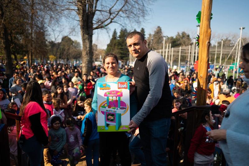 Con una gran convocatoria, los Gastronómicos celebraron el Día del Niño en el predio de UTHGRA Del Viso