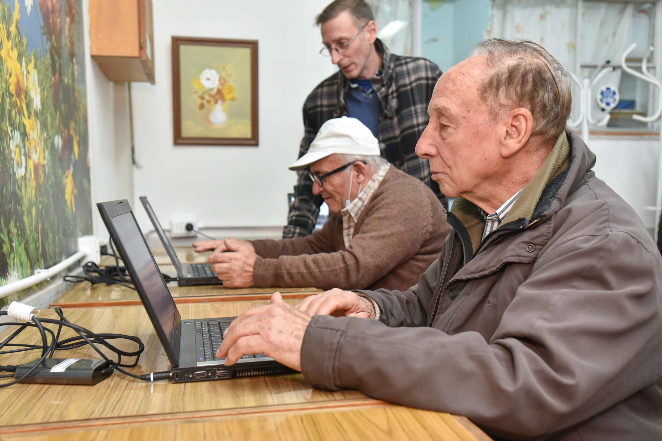 San Isidro inauguró su décimo centro de alfabetización digital para adultos mayores