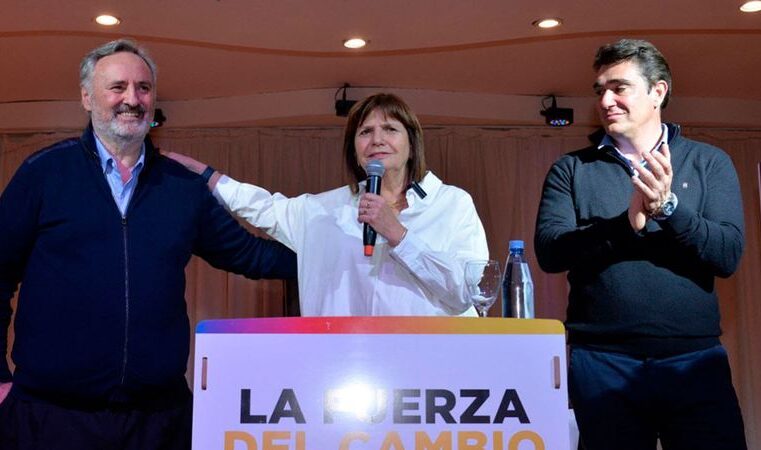 Bullrich presentó a Joaquín De la Torre como precandidato para 2023