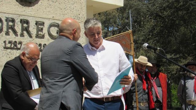 Navarro y Coronel Dorrego fueron declaradas ciudades hermanas en un emotivo acto