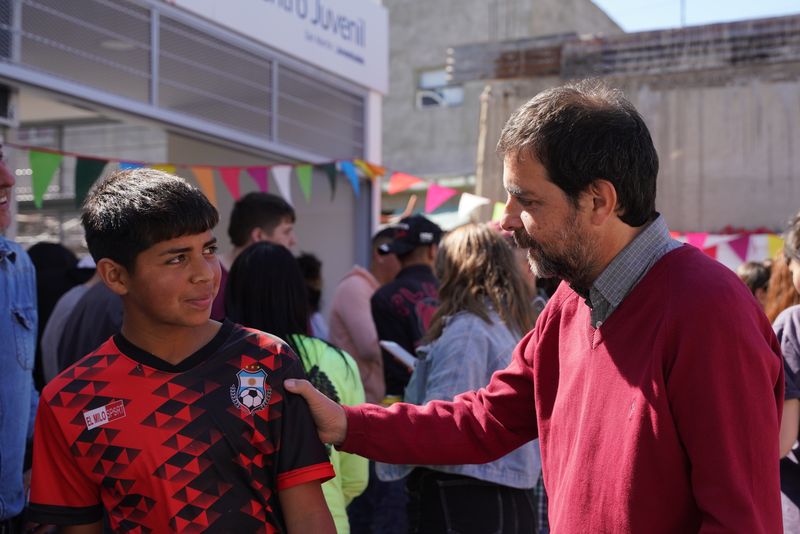 Moreira inauguró el Centro Juvenil de Carcova