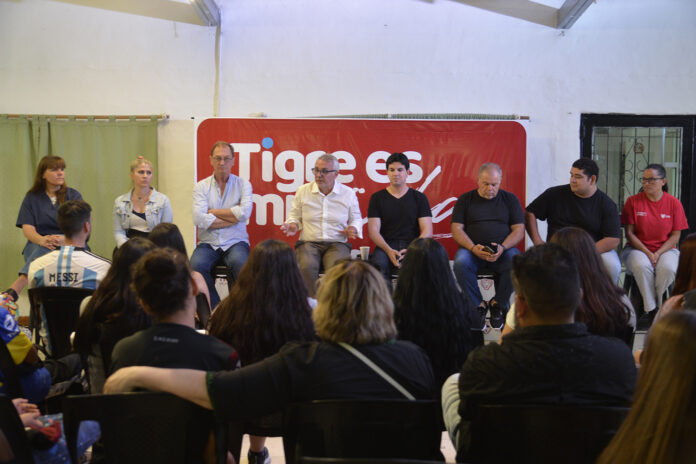 Zamora proyectó con jóvenes de Dique Luján y Villa La Ñata la elaboración de agenda participativa