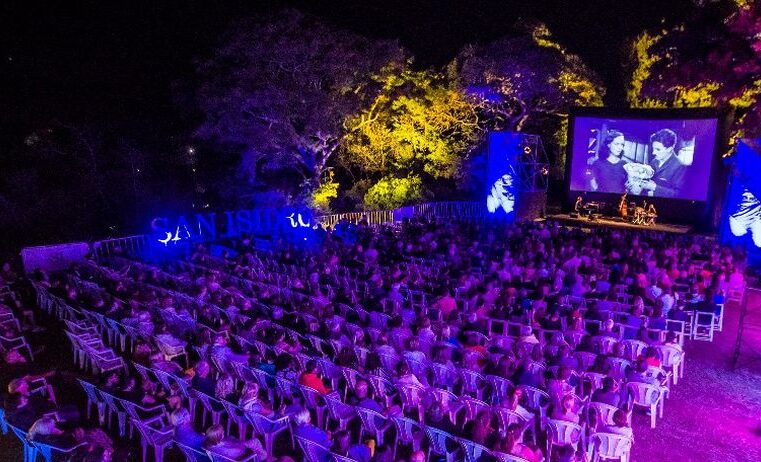 San Isidro: comenzó una nueva edición del Festival de Cine y Música