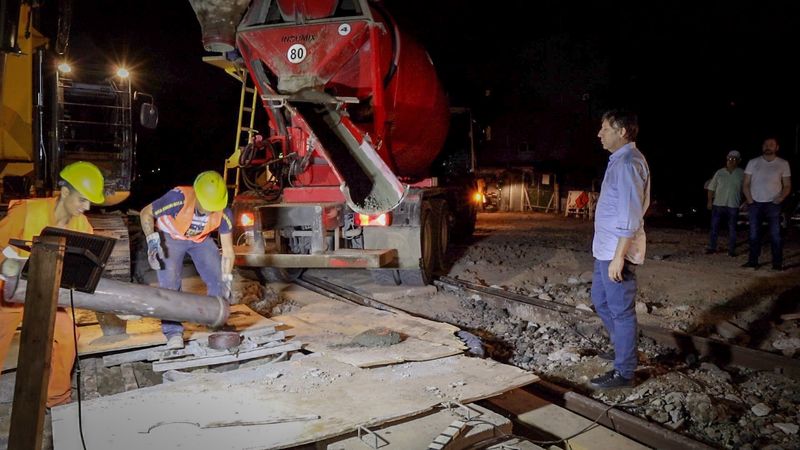 Posse supervisó el avance del nuevo túnel de la calle Brown