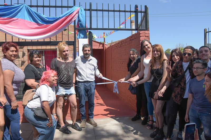 Moreira inauguró el primer espacio trans de San Martín
