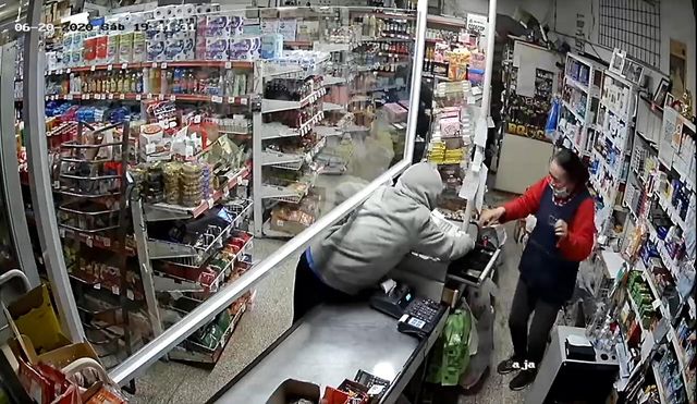 Alerta por 8200 robos violentos por día a comercios