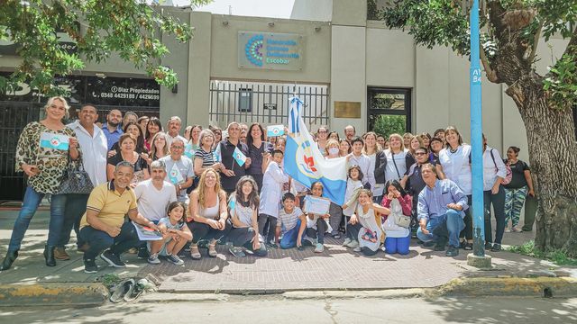 La bandera de Escobar fue aprobada por unanimidad