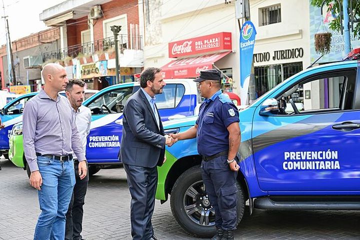 Escobar incorporó 13 móviles de Prevención Comunitaria 