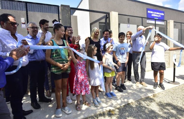 Correa, Nardini, y Sileoni, inauguraron la Escuela de Educación Artística N°1 “Lola Mora”