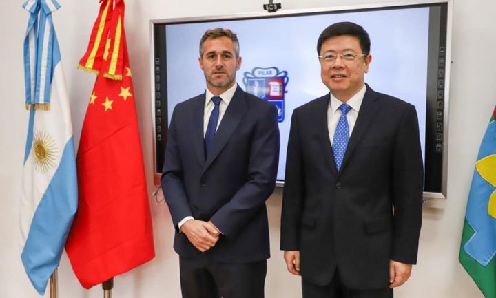 Achával se reunió con el Embajador de la República Popular China