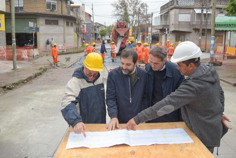 San Martín: Moreira y Katopodis recorrieron las obras de renovación de la Av. 9 de Julio