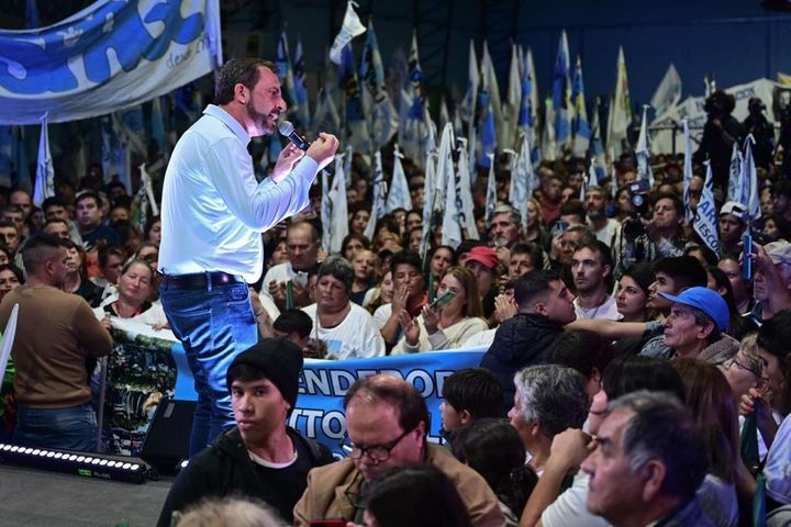 Ante más de 6 mil personas, Ariel Sujarchuk lanzó su candidatura a intendente de Escobar