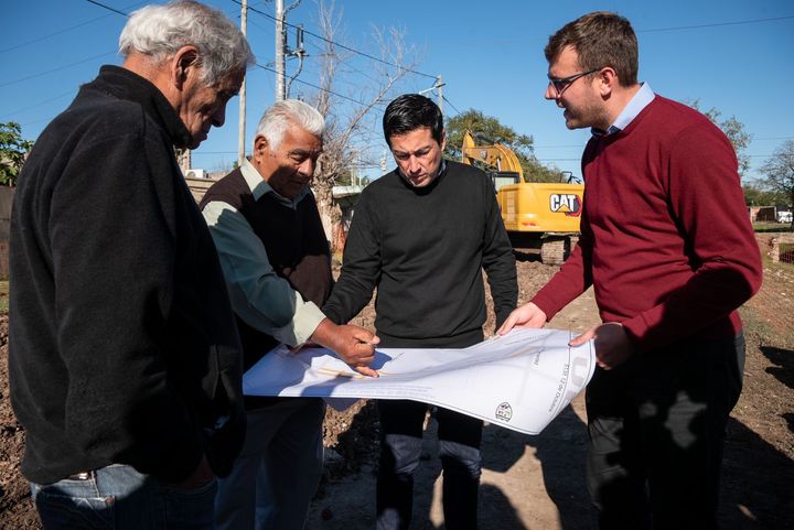 Malvinas Argentinas: inicia la segunda etapa de obras viales e hidráulicas en Tierras Altas