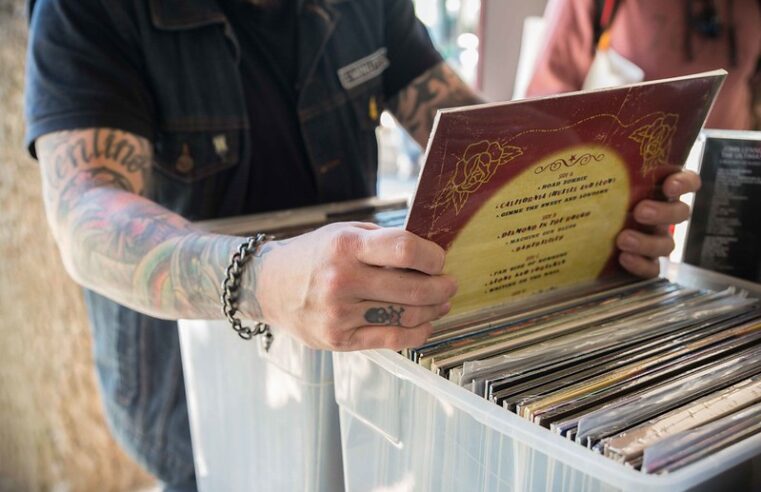 San Isidro: vuelve la feria de discos de vinilos para los amantes de la música