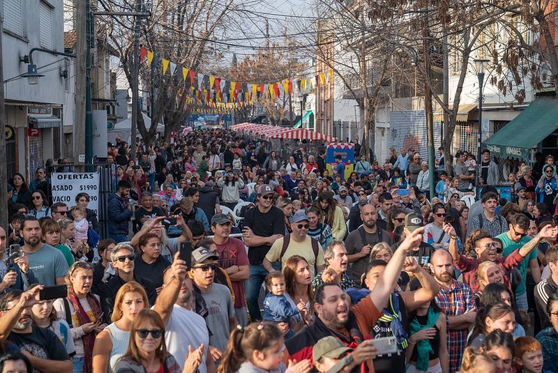 San Isidro: más de 9 mil personas disfrutaron de la sexta edición de La Romería de Beccar