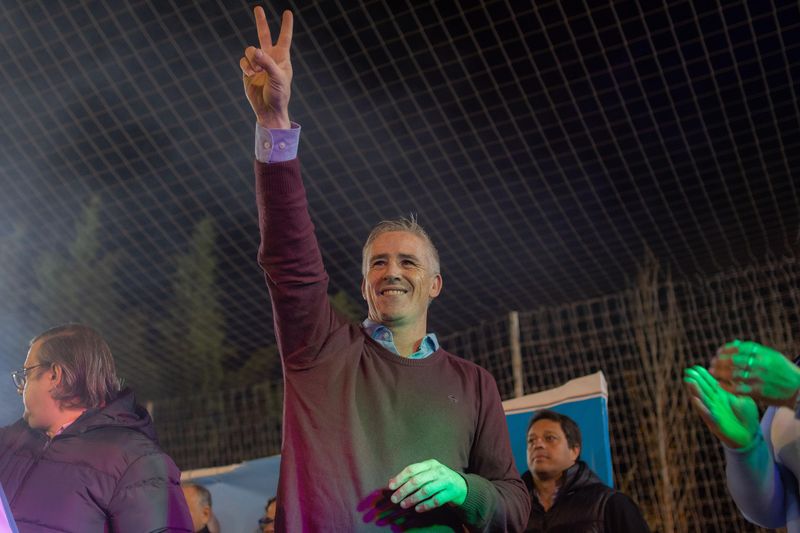 Diz fue reelecto en Navarro con más del 39% de los votos