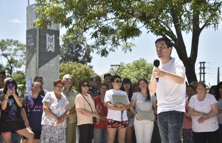 Nardini inauguró la Plaza “Martín Figueroa”; un espacio que expresa la comunión por la unidad nacional 