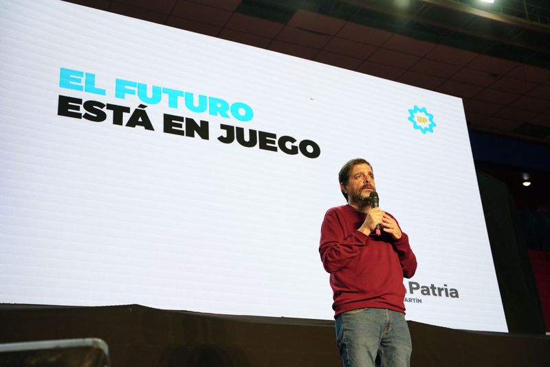 Moreira: “Estas elecciones las vamos a ganar en el mano a mano con la gente”
