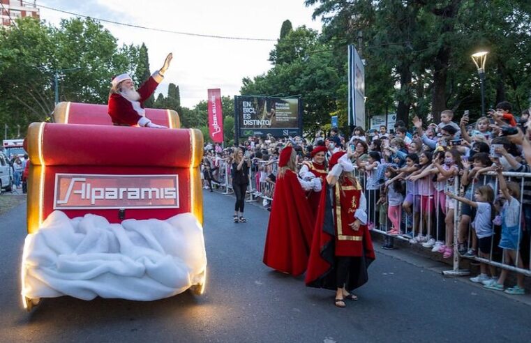 Vuelve a San Isidro el desfile mágico de Navidad