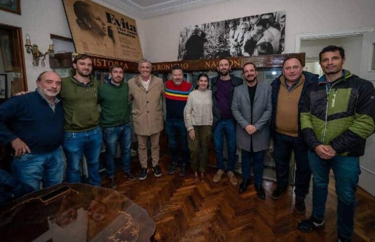 Intendentes peronistas de la Primera Sección darán “pelea” contra el proyecto de ley “Bases”