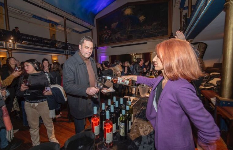 Vinos al Río, Experiencia de Gala: Un Encuentro entre el Vino y la Historia