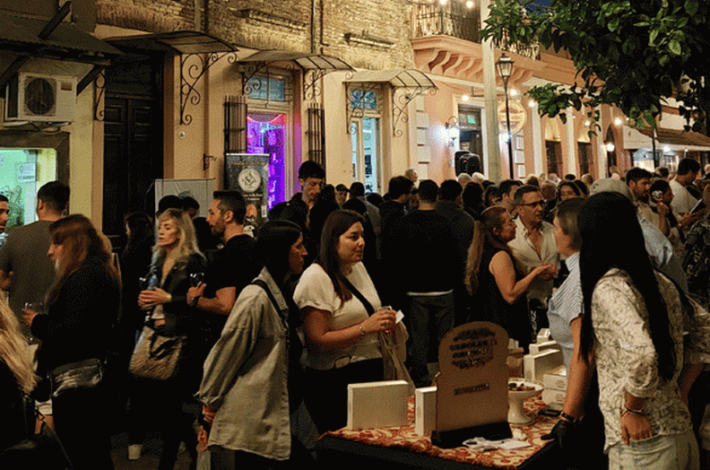Llega una nueva Feria de Vinos en Pueblo Caamaño organizada por La FabrikHa