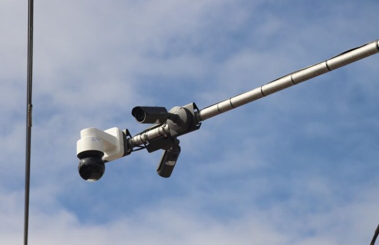 San Isidro comenzó a instalar 2100 nuevas cámaras de videovigilancia que generan alertas con inteligencia artificial