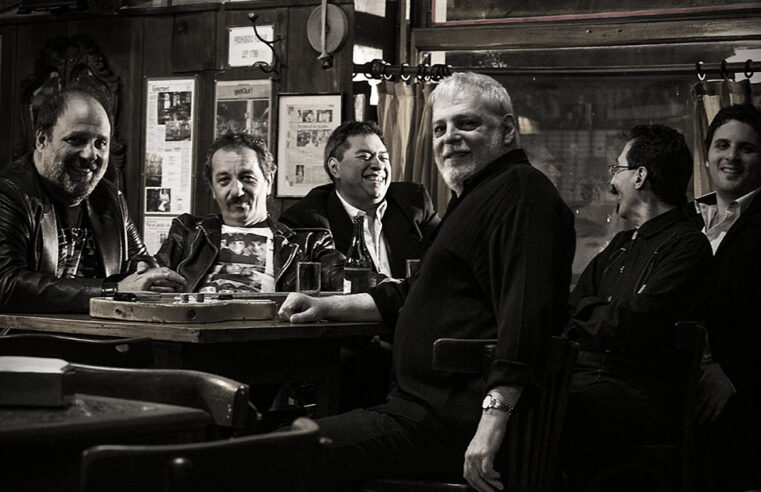 Llega una noche intensa de blues con Memphis la Blusera en La Fonda del Golf