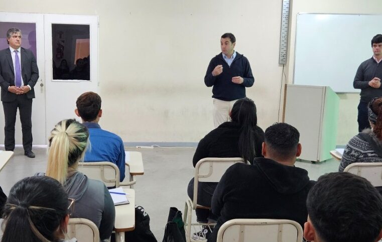 San Isidro: capacitan a 50 nuevos agentes para reforzar la seguridad