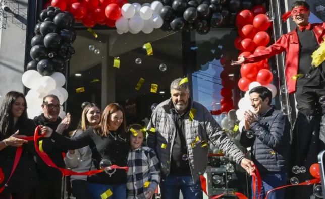 Nardini destaca la importacia de impulsar el comercio local en la inauguración de Electro Norte