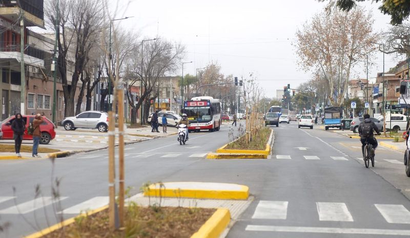 Lanús inauguró el nuevo Corredor Rolón que mejorará la circulación y seguridad vial en un acceso clave de San Isidro