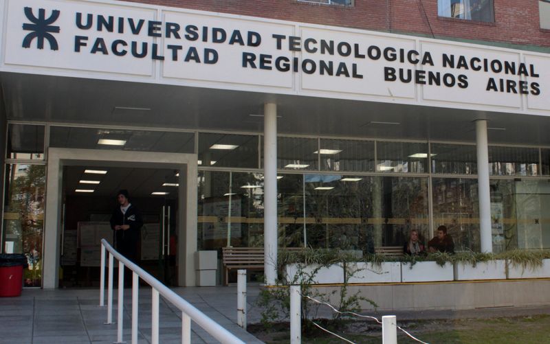 La UTN declaró el estado de emergencia salarial para todo el personal docente y no docente