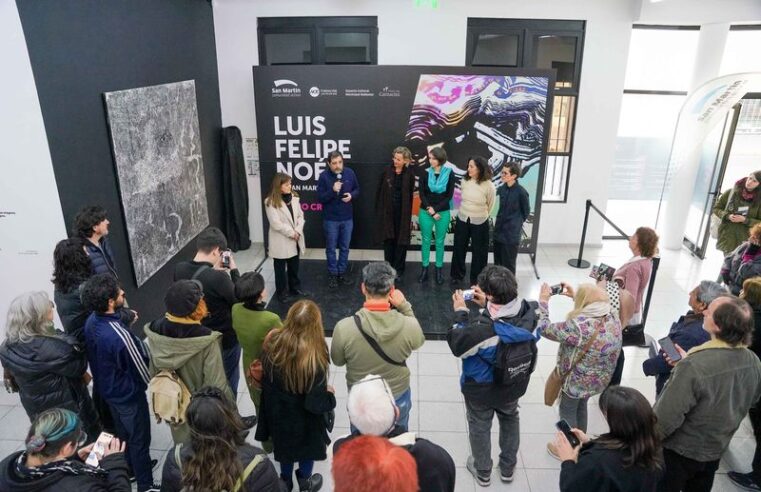 San Martín inauguró una gran muestra de Luis Felipe Noé