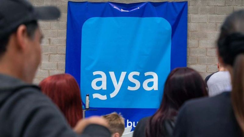 El Gobierno avanza con la privatización total de AySA
